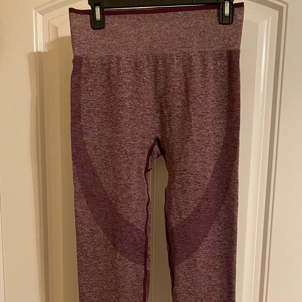Pink seamless tight leggings